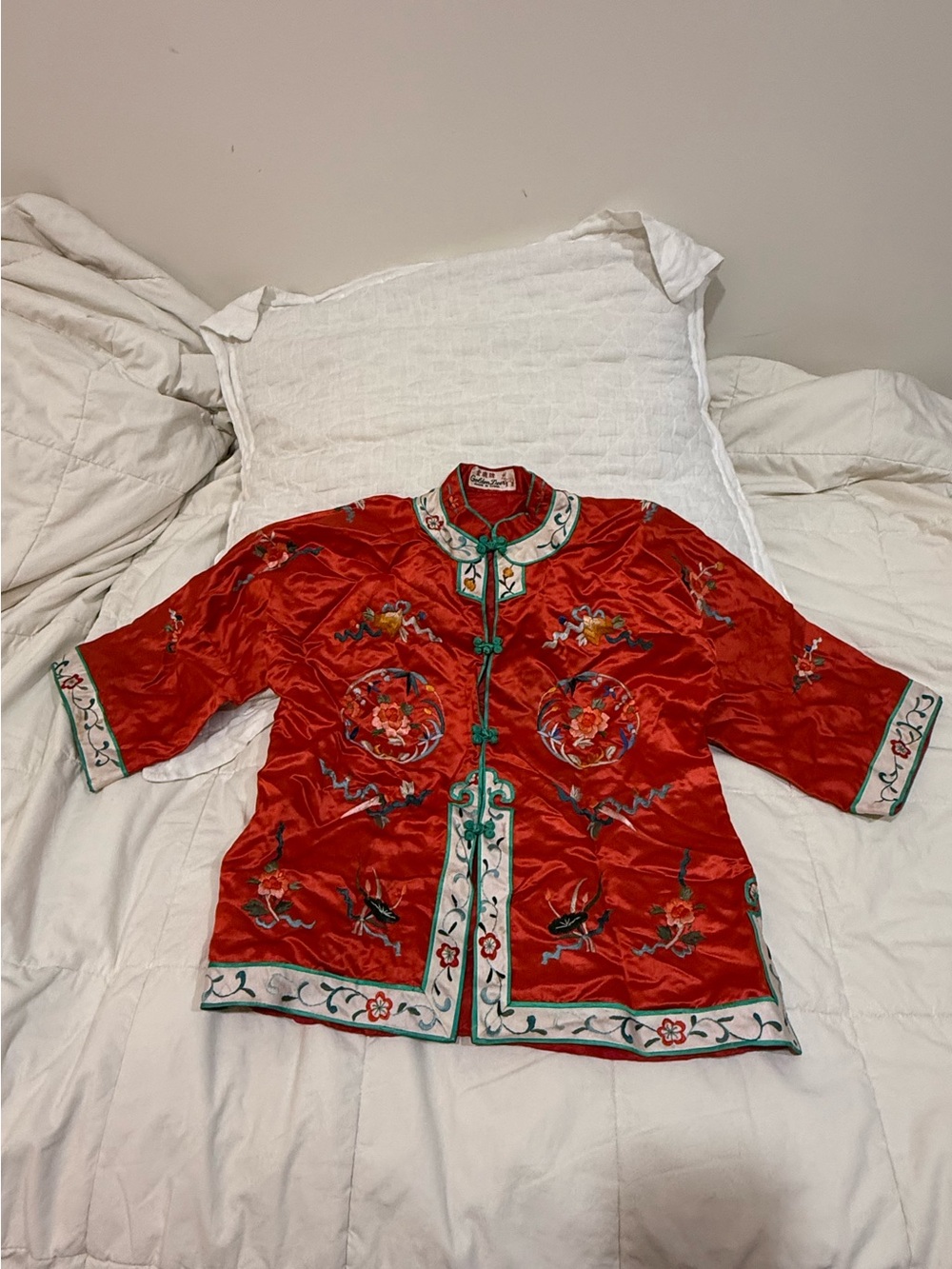 Vintage Embroidered Red Chinese Silk Robe/Jacket 8/10 Kids Small
